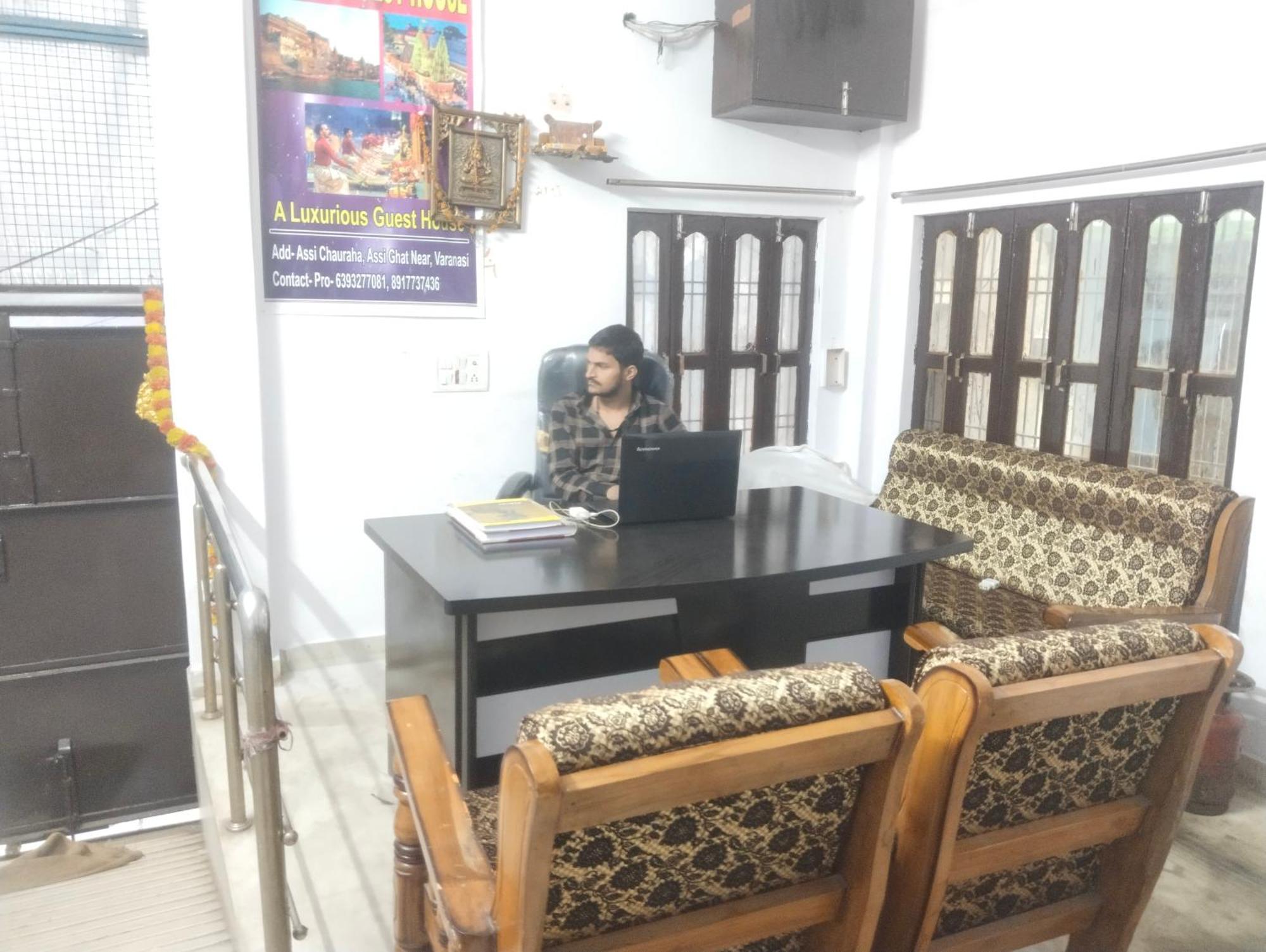 Rohit Paying Guest House Assi Ghat Varanasi Exterior photo