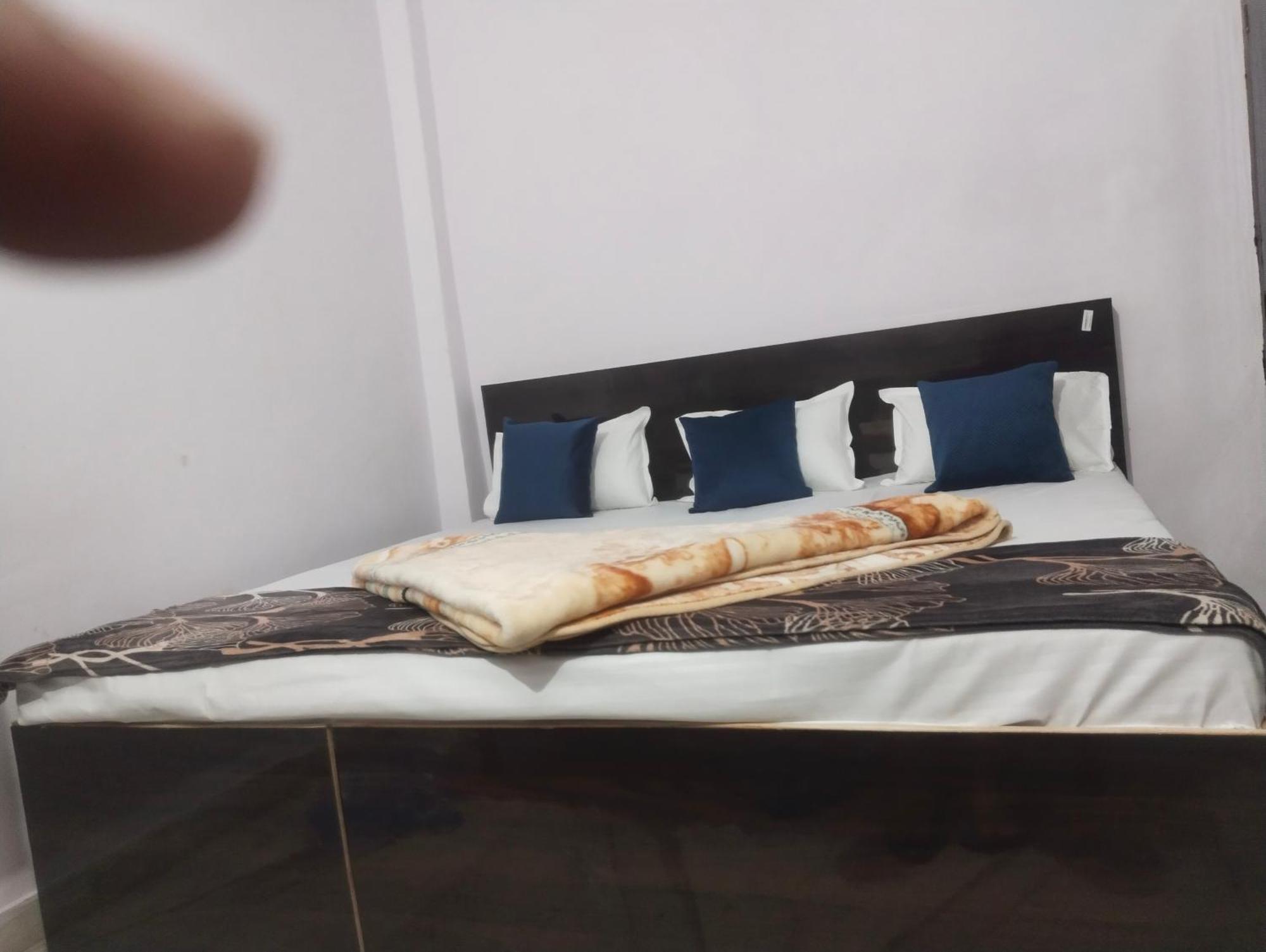 Rohit Paying Guest House Assi Ghat Varanasi Exterior photo